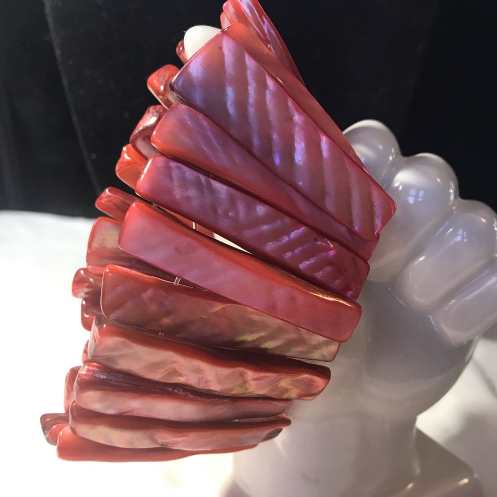 Coral color glass shell bracelet